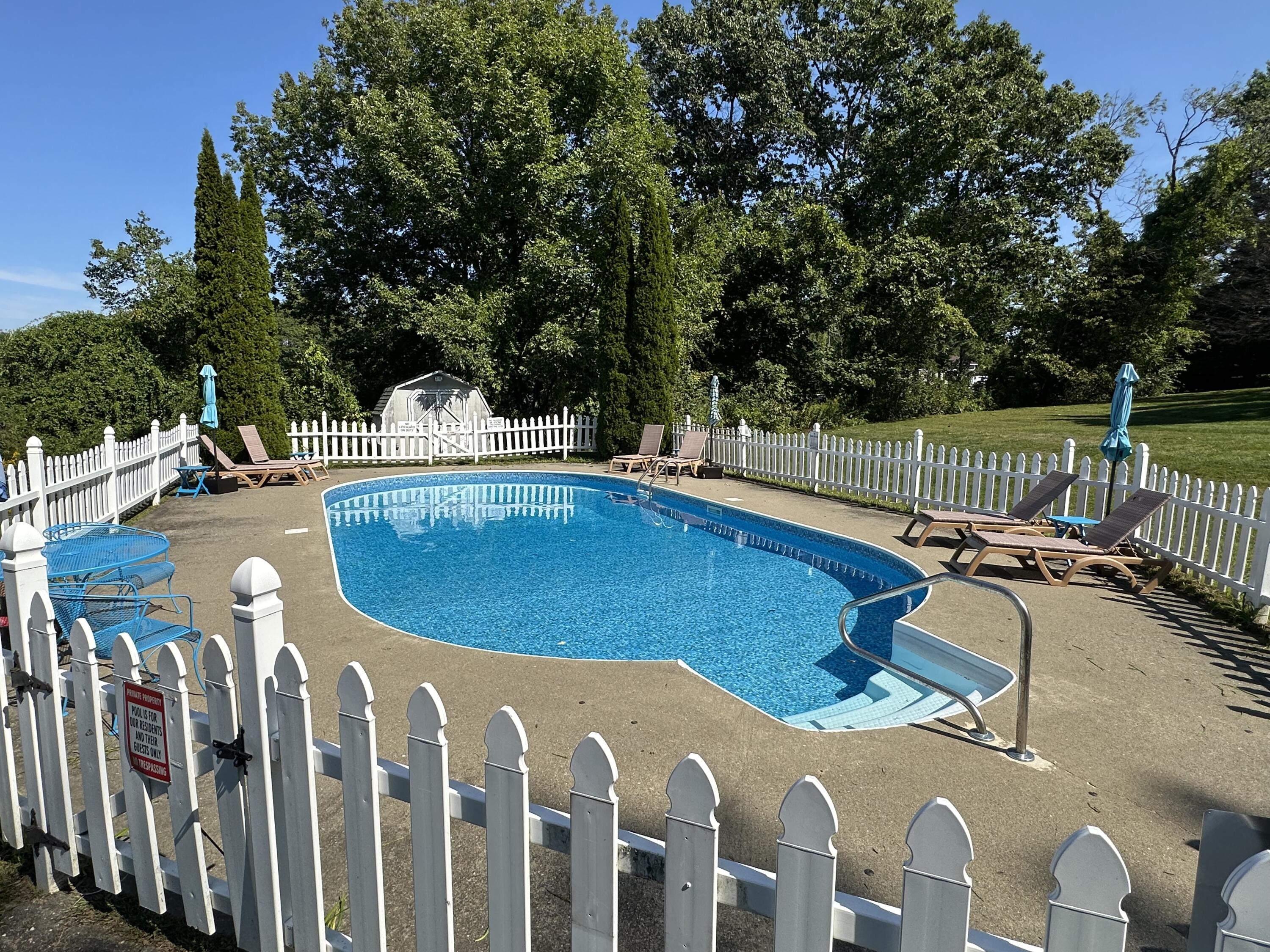 574 Main Street Damariscotta ME 04543