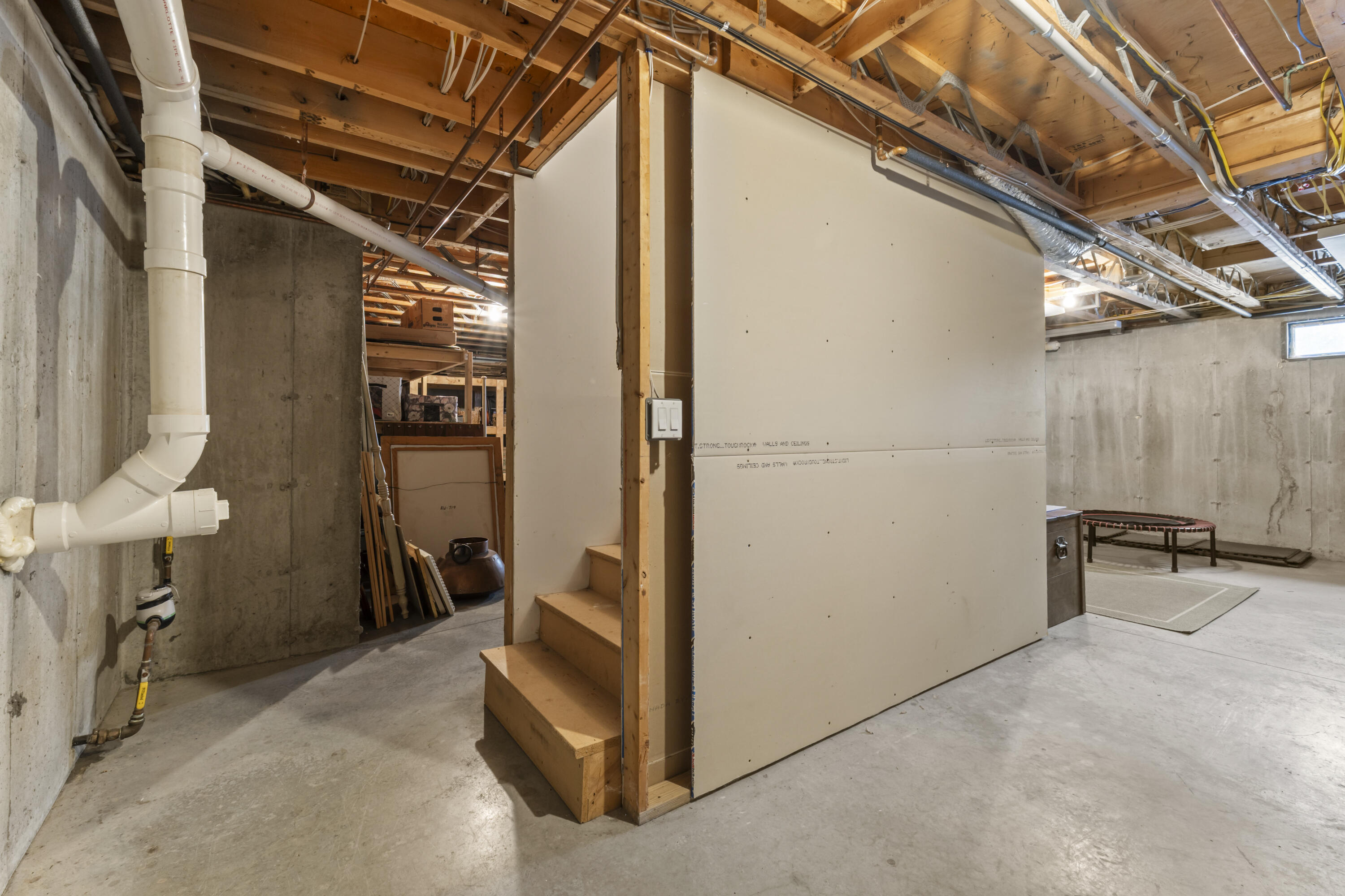 9 Nathan Way Topsham ME 04086