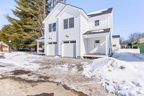 10 Hogan Circle Westbrook ME 04092