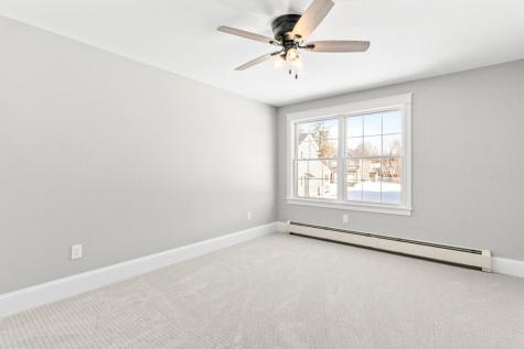 10 Hogan Circle Westbrook ME 04092