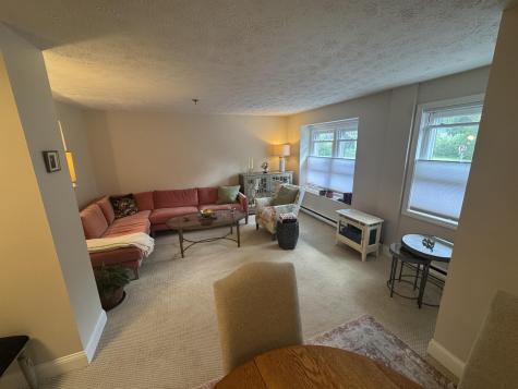 17 Water Street Kennebunk ME 04043