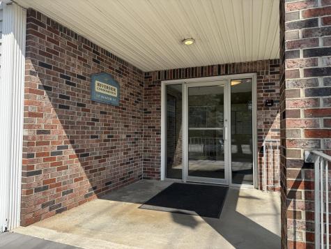 17 Water Street Kennebunk ME 04043