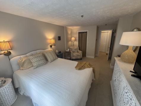 17 Water Street Kennebunk ME 04043