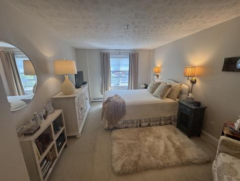 17 Water Street Kennebunk ME 04043