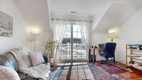 25 Henley Street South Portland ME 04106