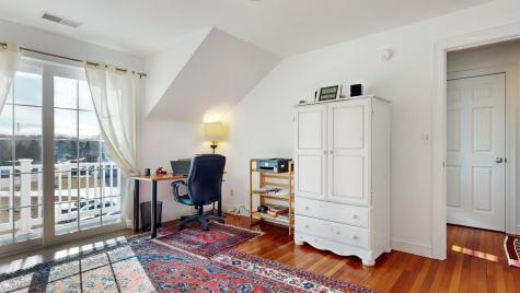 25 Henley Street South Portland ME 04106