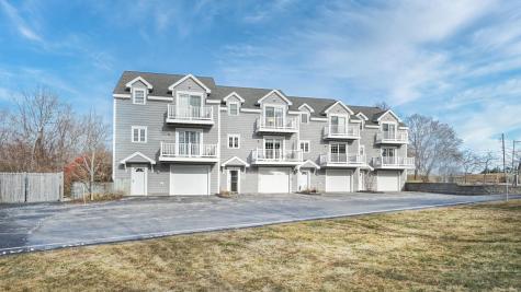 25 Henley Street South Portland ME 04106