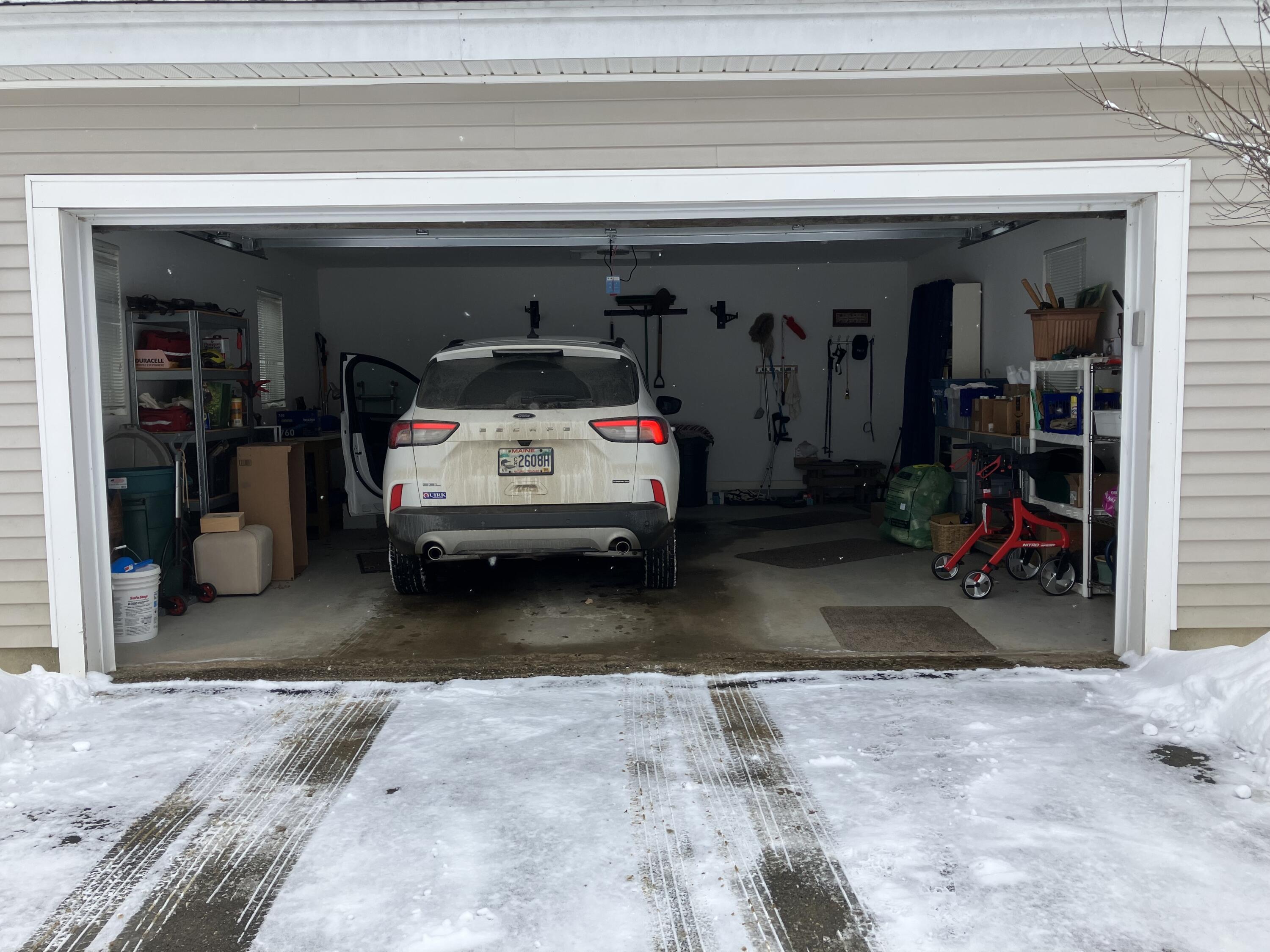 3 Kerry Gardens Belfast ME 04915