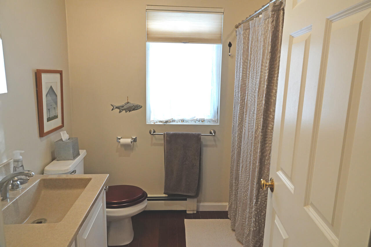 3 Kerry Gardens Belfast ME 04915