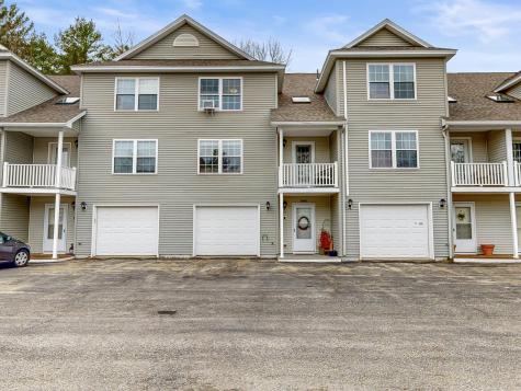11 Ledges Court Lewiston ME 04240