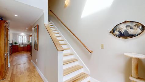 11 Ledges Court Lewiston ME 04240