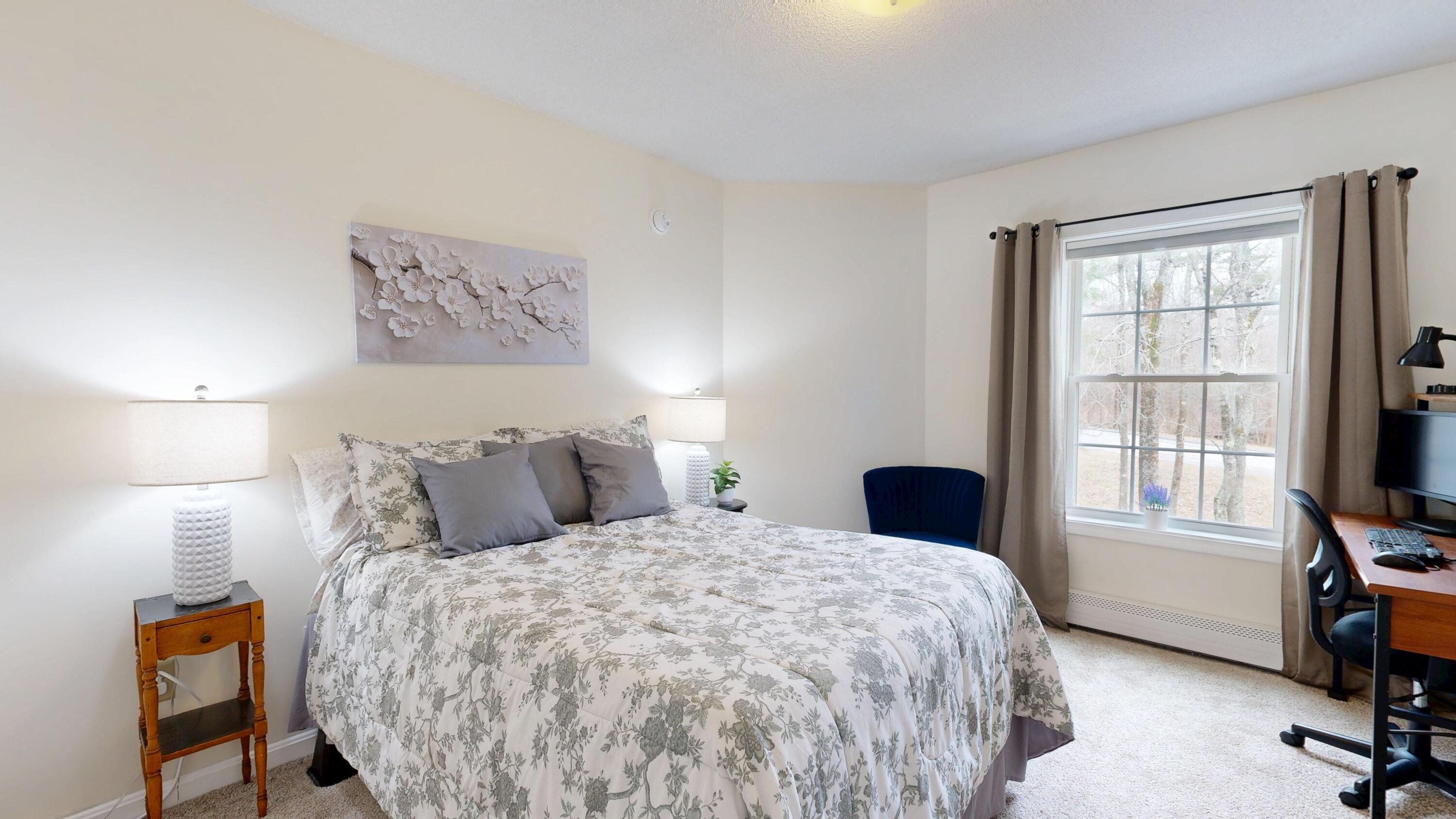 11 Ledges Court Lewiston ME 04240