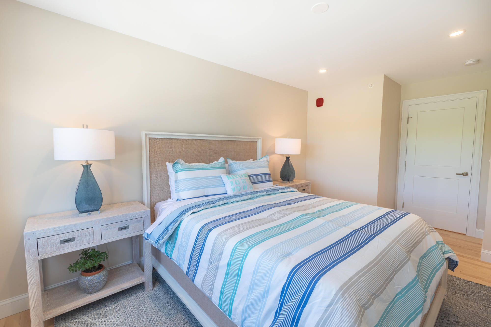 42 State Road Kittery ME 03904