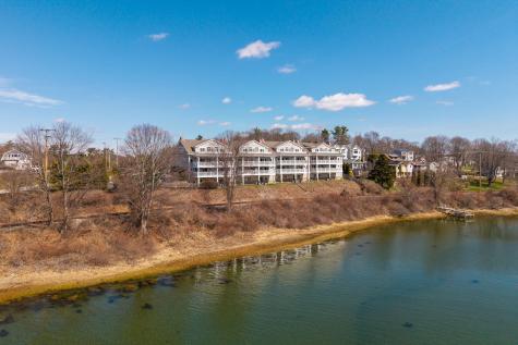 19 Bridge Street Kittery ME 03904
