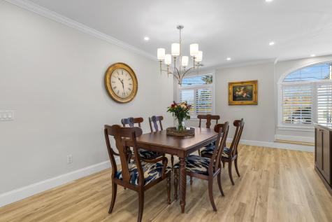 19 Bridge Street Kittery ME 03904