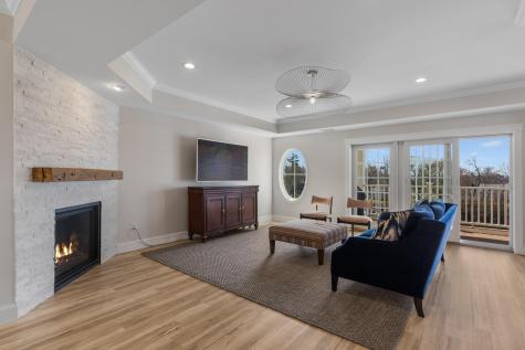 19 Bridge Street Kittery ME 03904