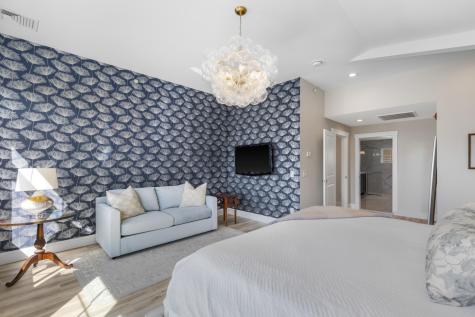 19 Bridge Street Kittery ME 03904