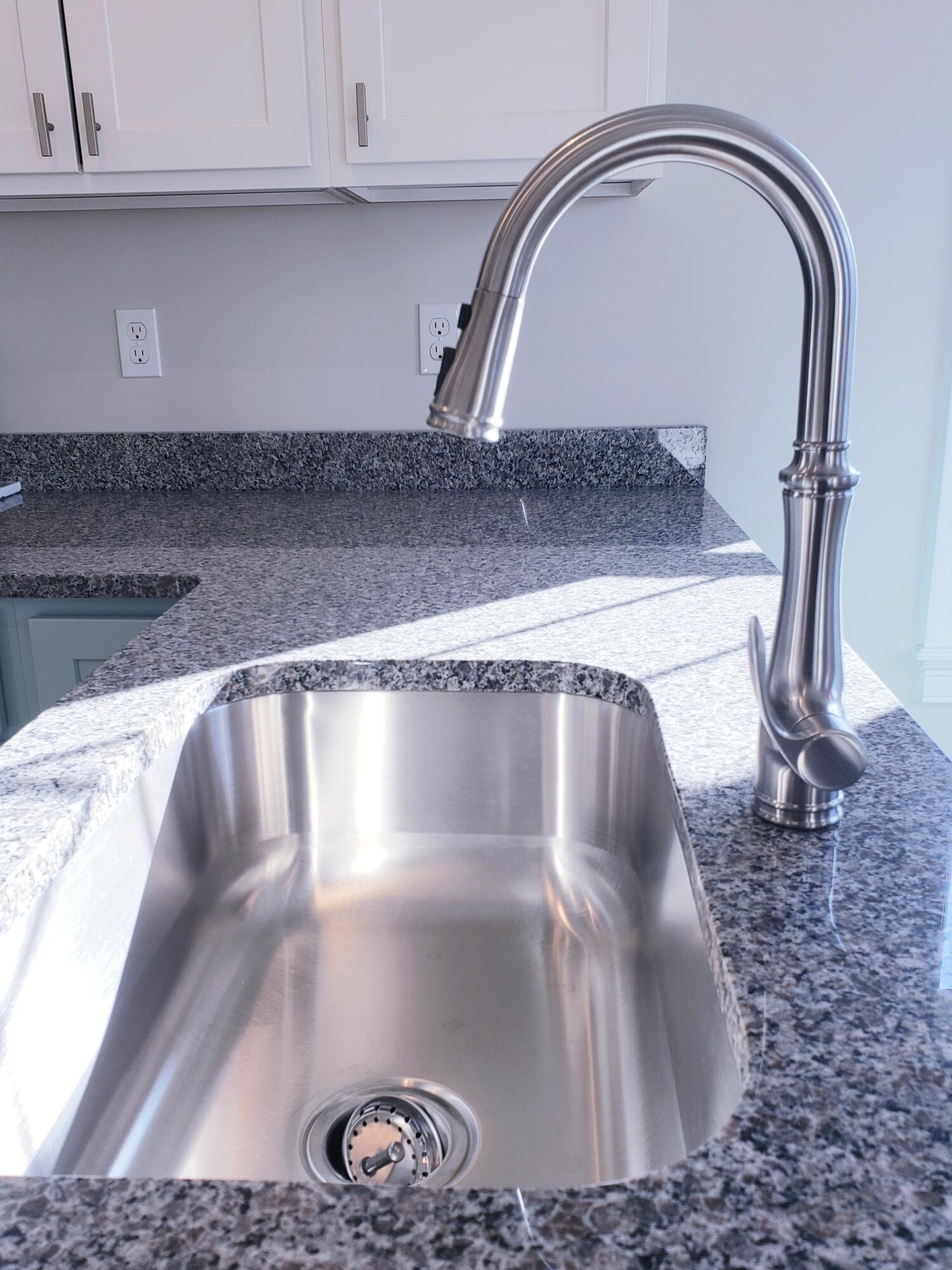 18 Heritage Way Saco ME 04072