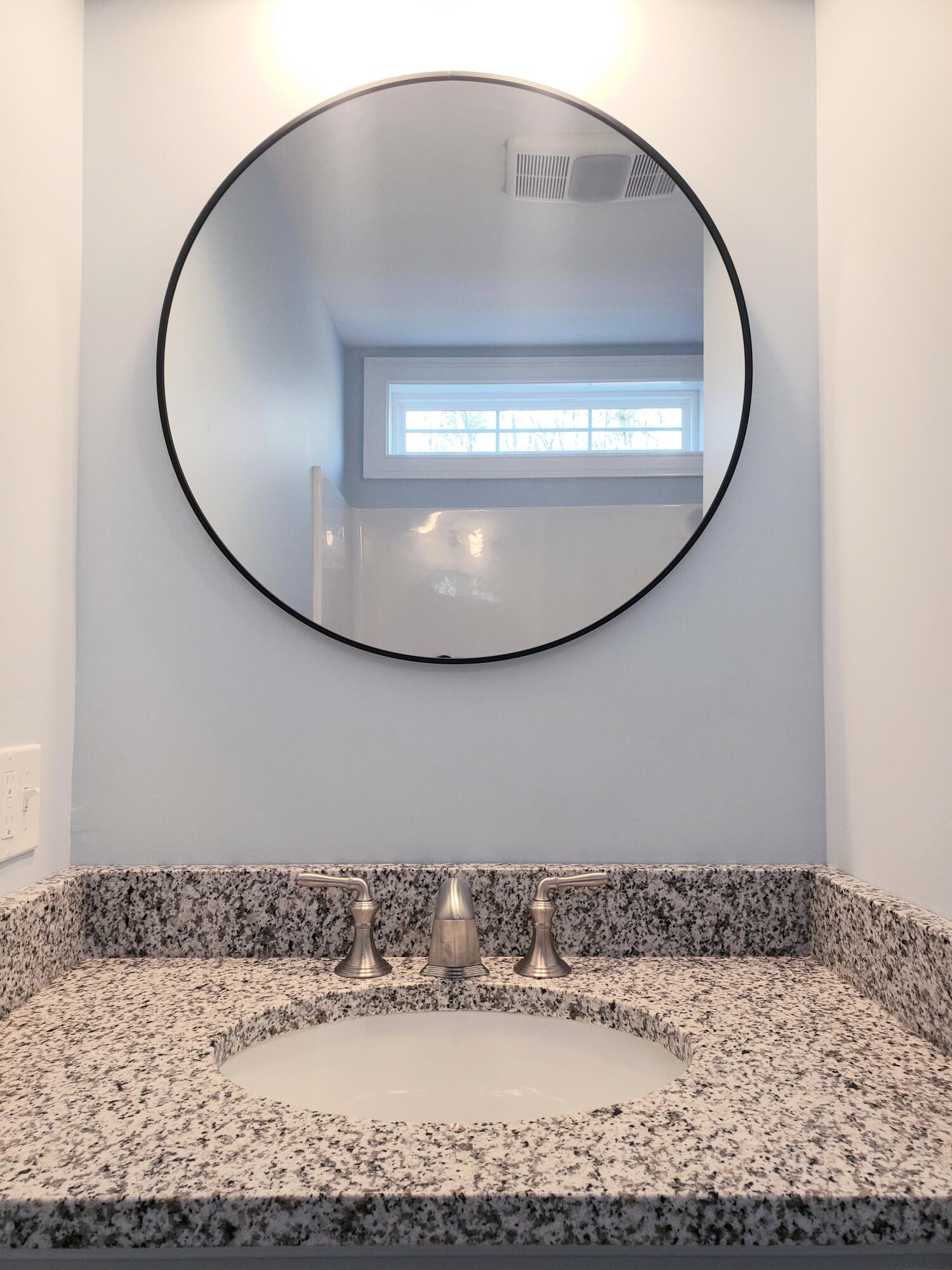 25 Heritage Way Saco ME 04072