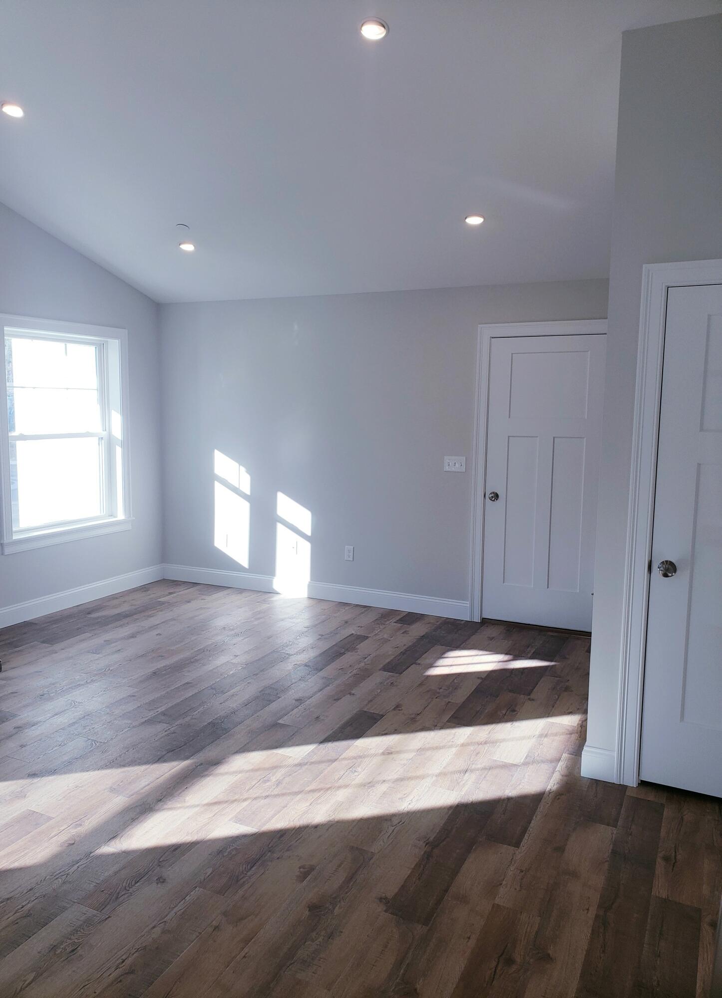 25 Heritage Way Saco ME 04072