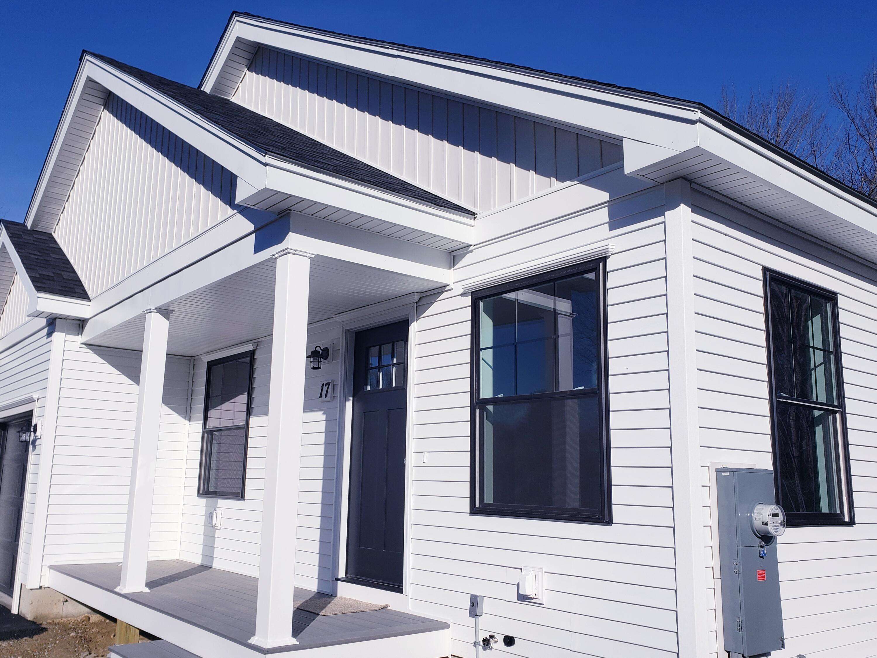 25 Heritage Way Saco ME 04072