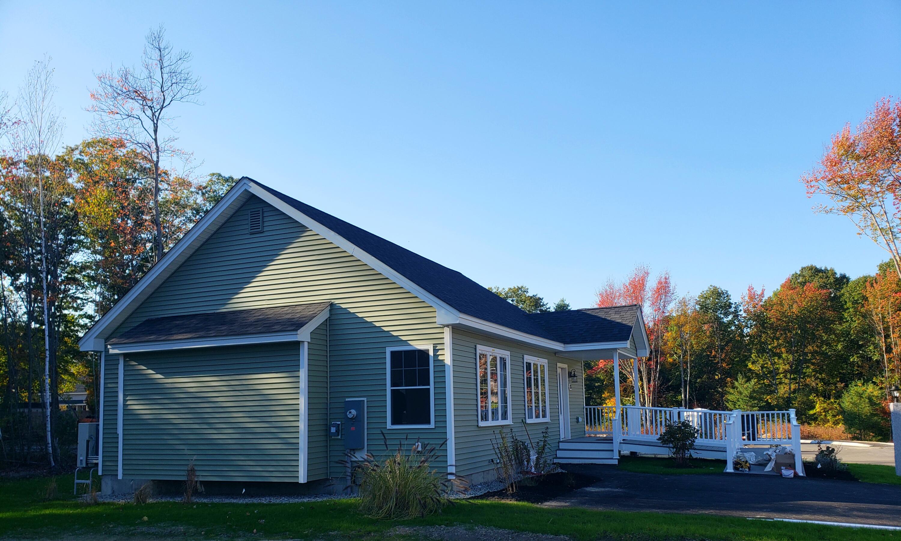 25 Heritage Way Saco ME 04072