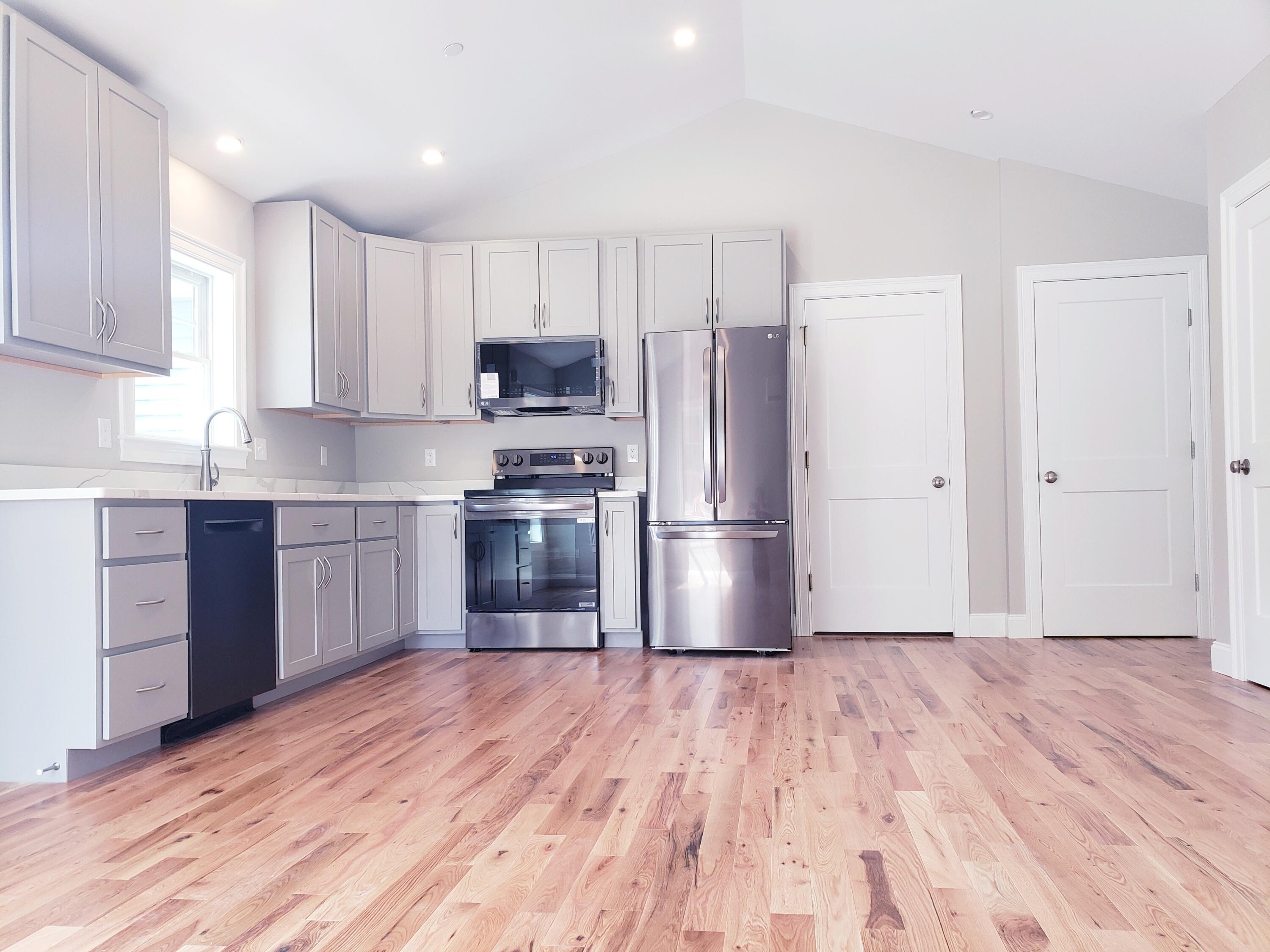 25 Heritage Way Saco ME 04072