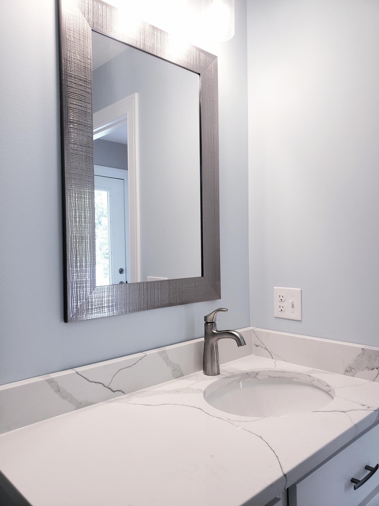 25 Heritage Way Saco ME 04072