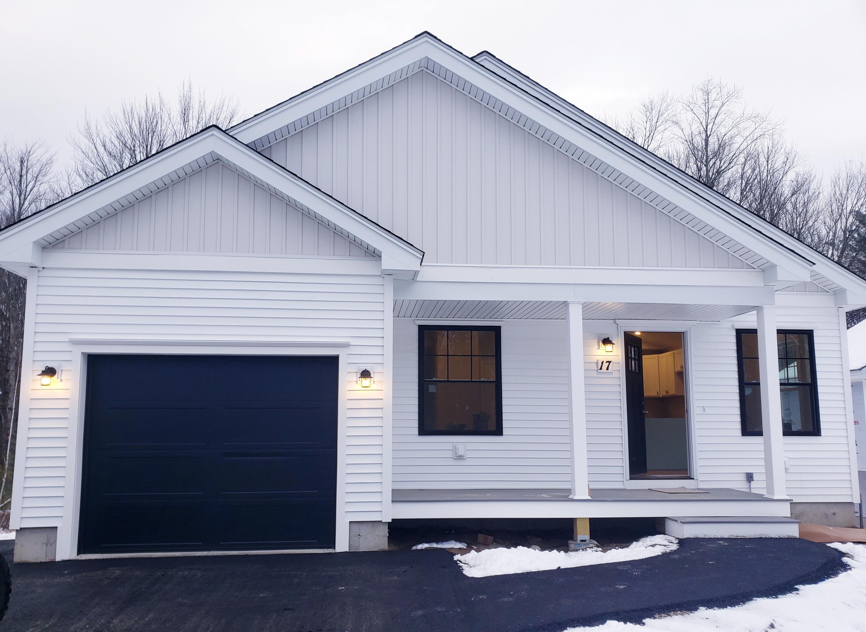25 Heritage Way Saco ME 04072