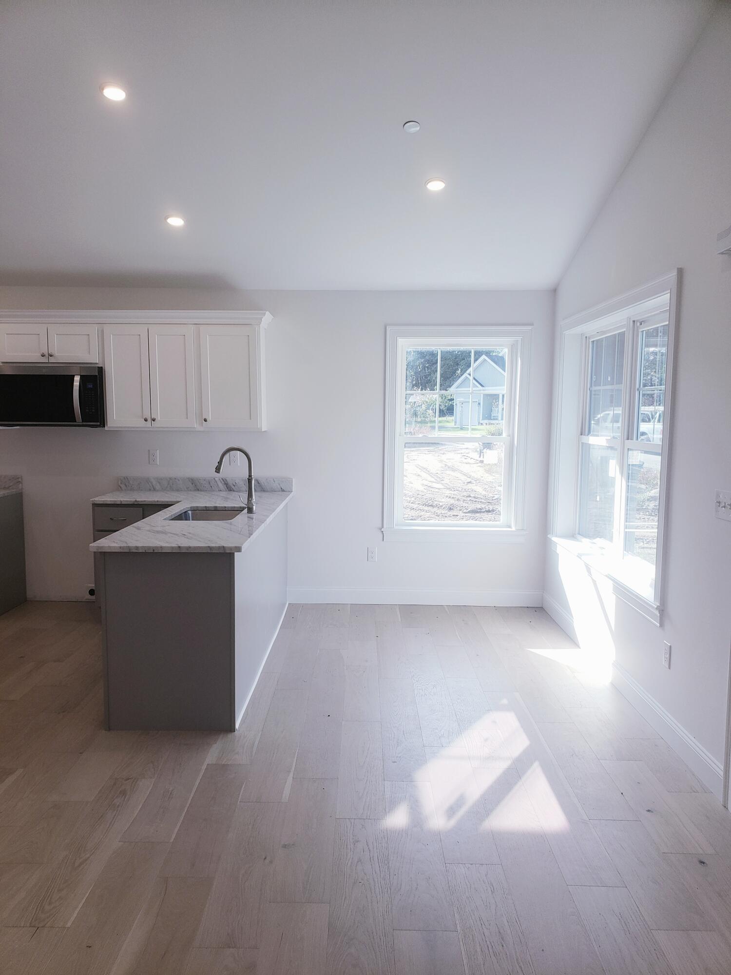 25 Heritage Way Saco ME 04072