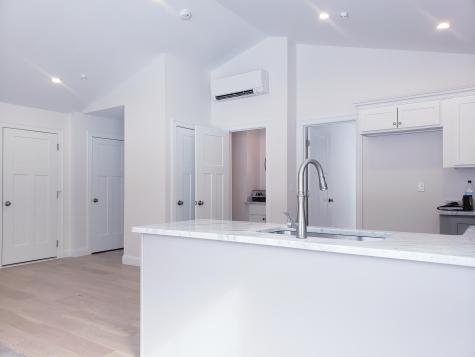 25 Heritage Way Saco ME 04072