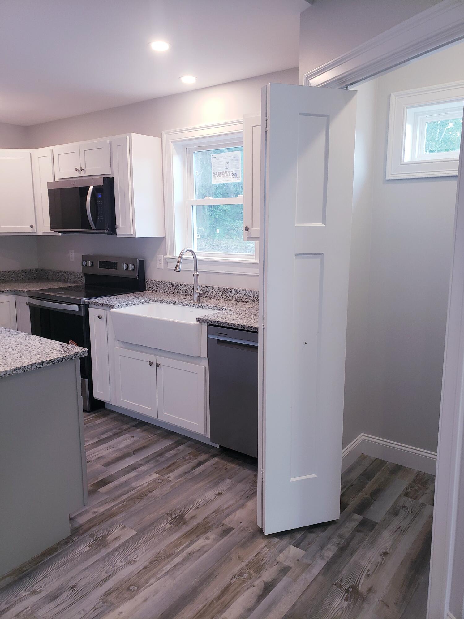 25 Heritage Way Saco ME 04072