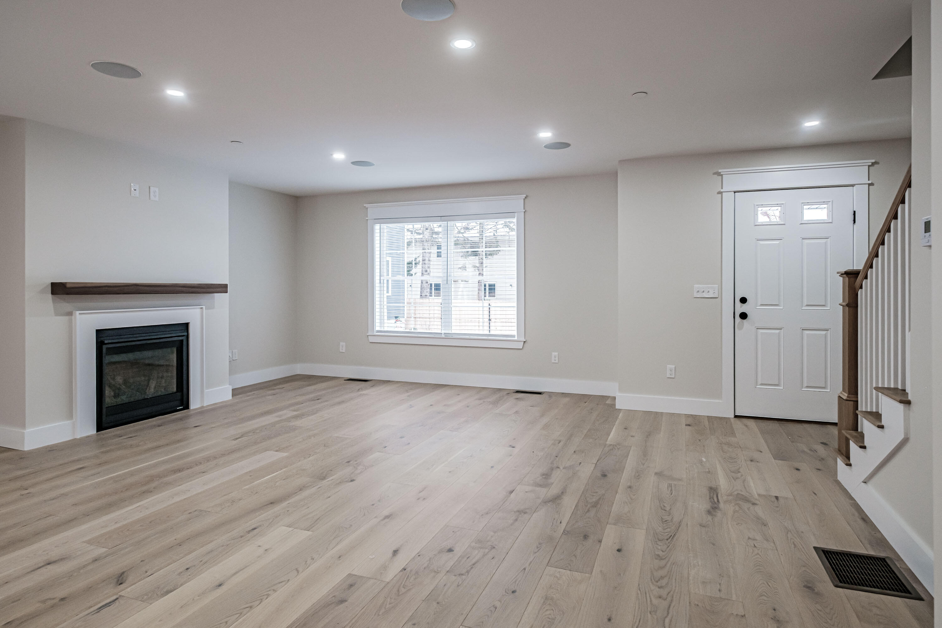 30 Fawn Woods Way Westbrook ME 04092
