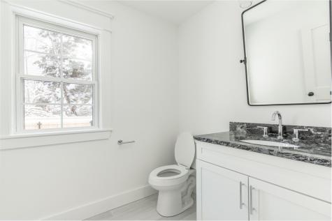 30 Fawn Woods Way Westbrook ME 04092