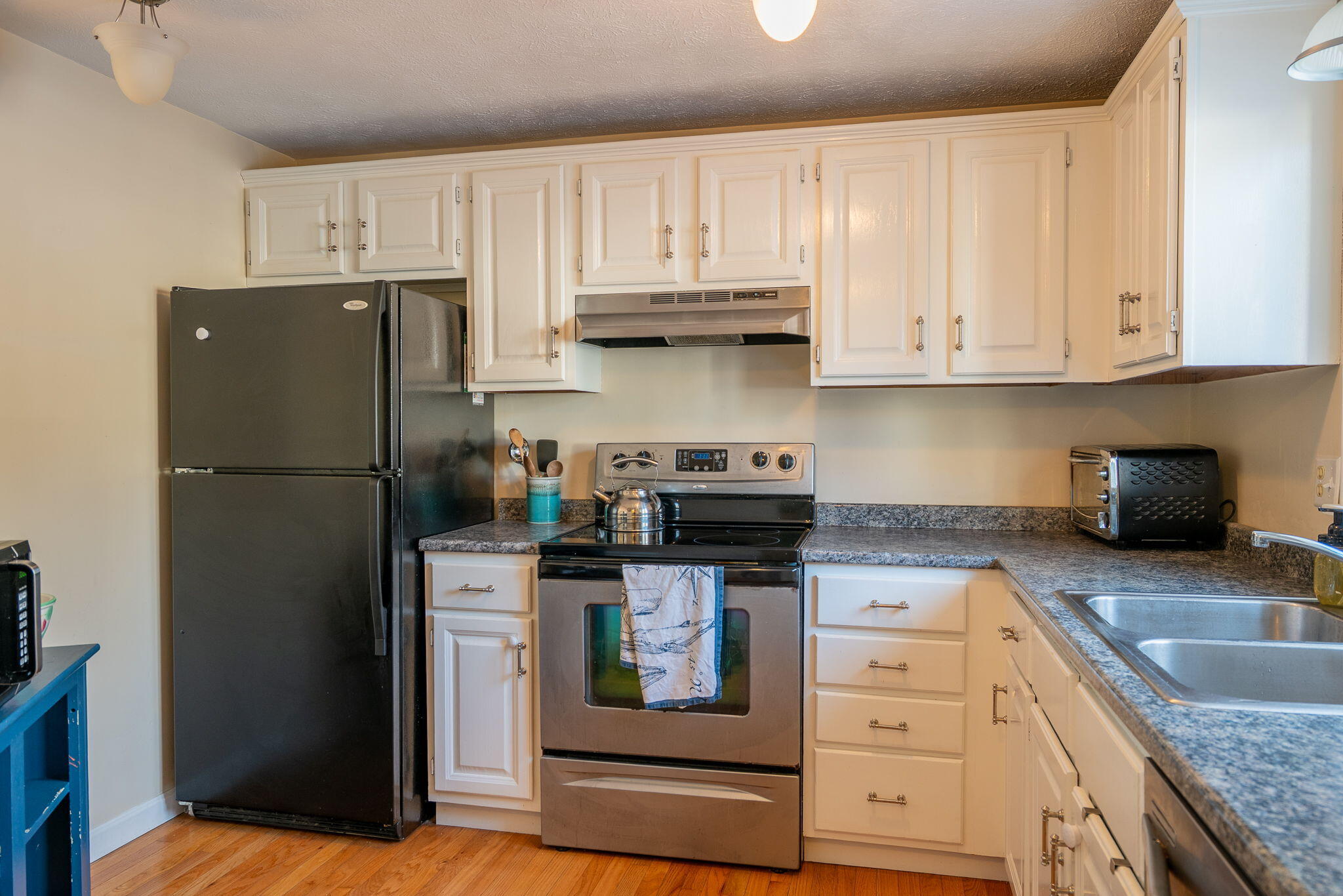 10 Chickadee Lane Kennebunk ME 04043