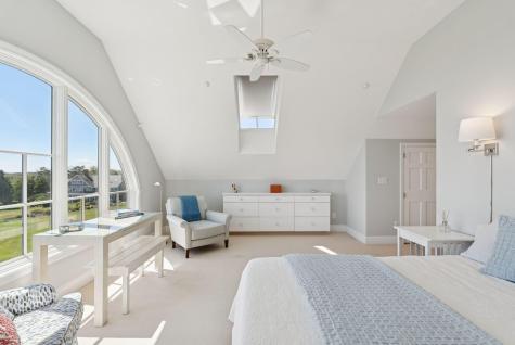 7 Atlantic Drive Scarborough ME 04074