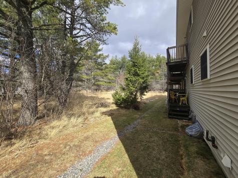69 Fieldstone Bangor ME 04401