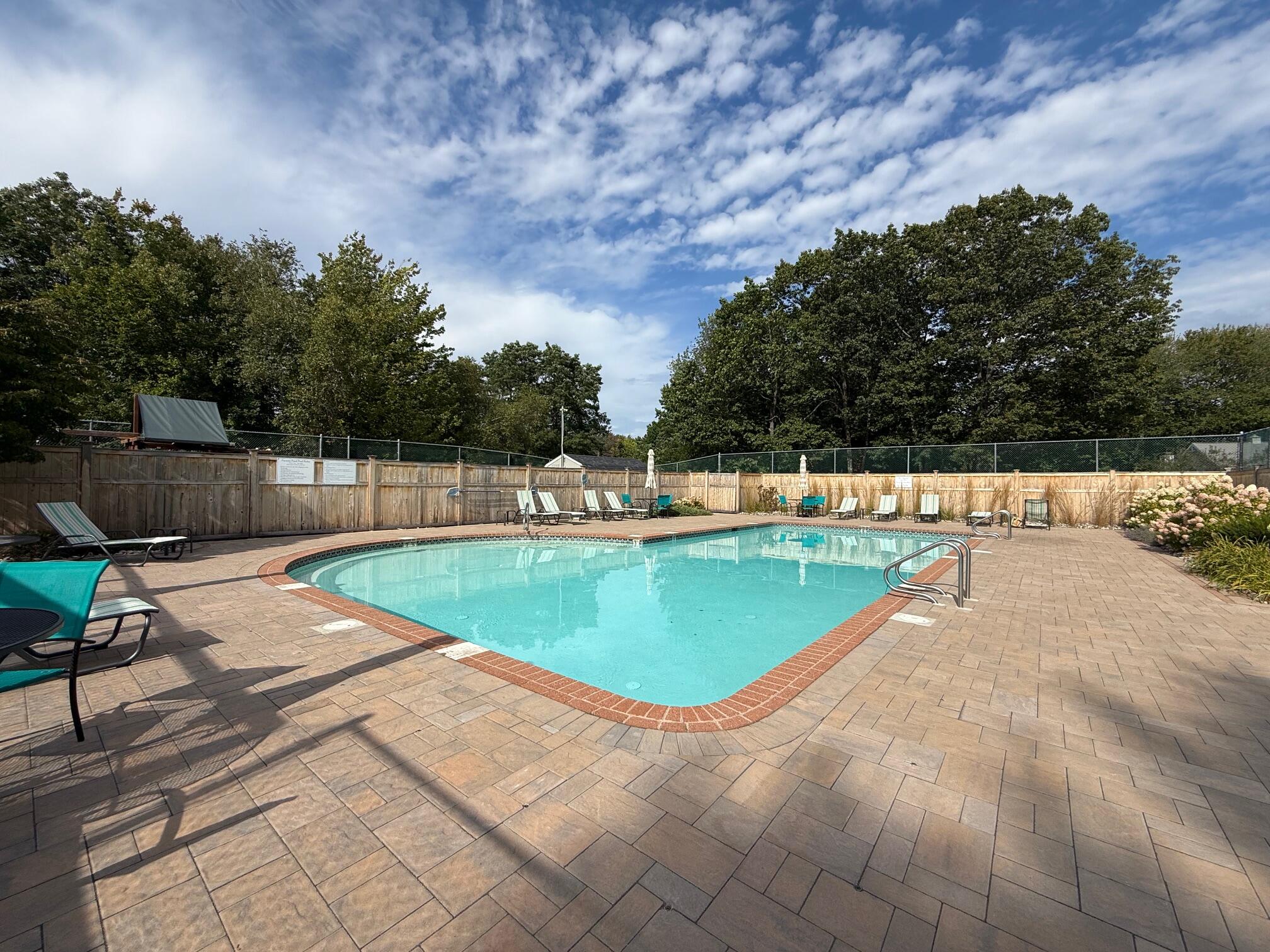 10 Cresfield Terrace Portland ME 04103