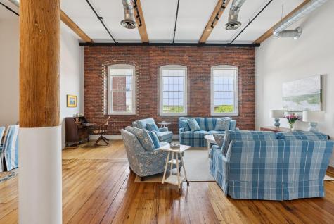 2 Main Street Biddeford ME 04005