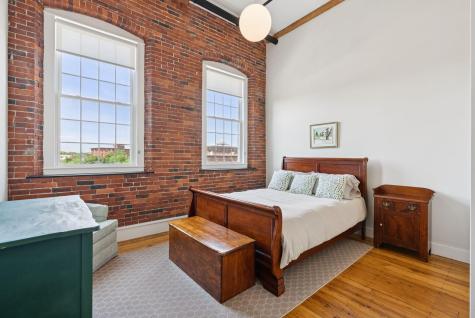 2 Main Street Biddeford ME 04005