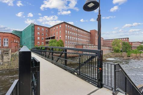 2 Main Street Biddeford ME 04005