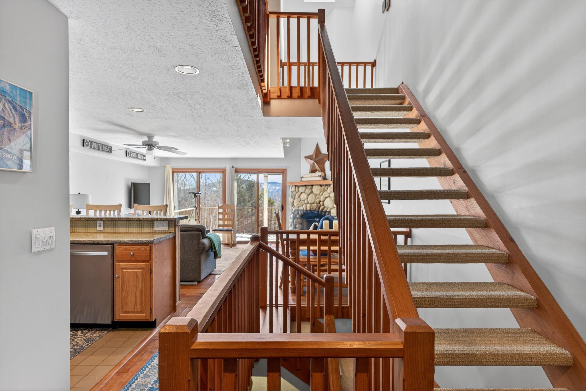 159 Ski View Drive Newry ME 04261