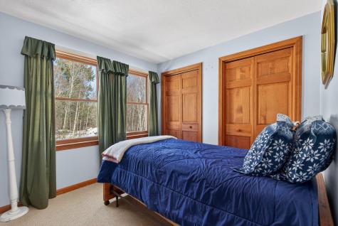 159 Ski View Drive Newry ME 04261