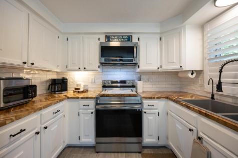 1372 Post Road Wells ME 04090