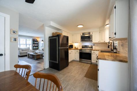 1372 Post Road Wells ME 04090