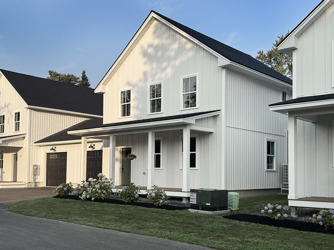 29 Magnolia Lane Gardiner ME 04345