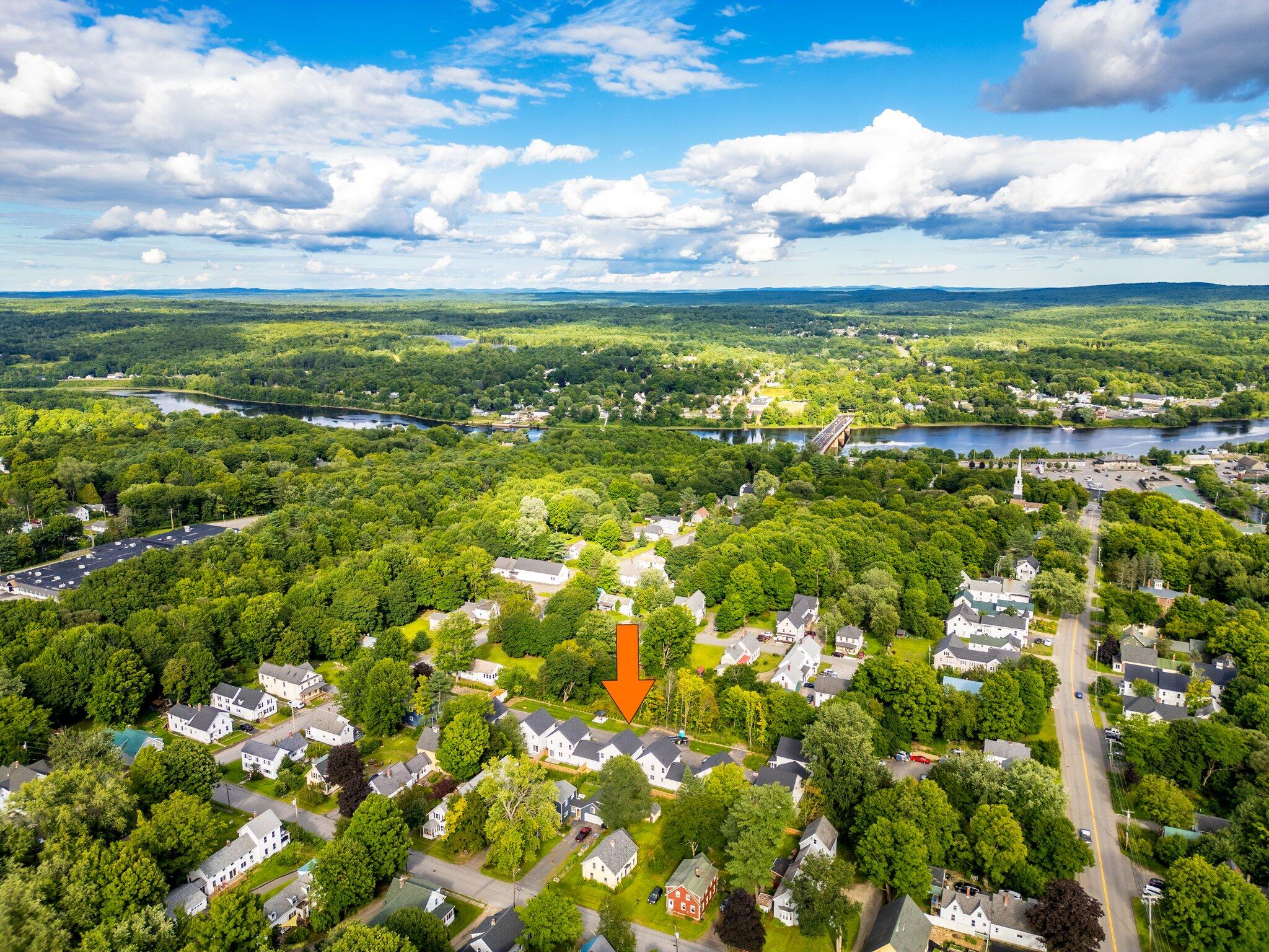 29 Magnolia Lane Gardiner ME 04345