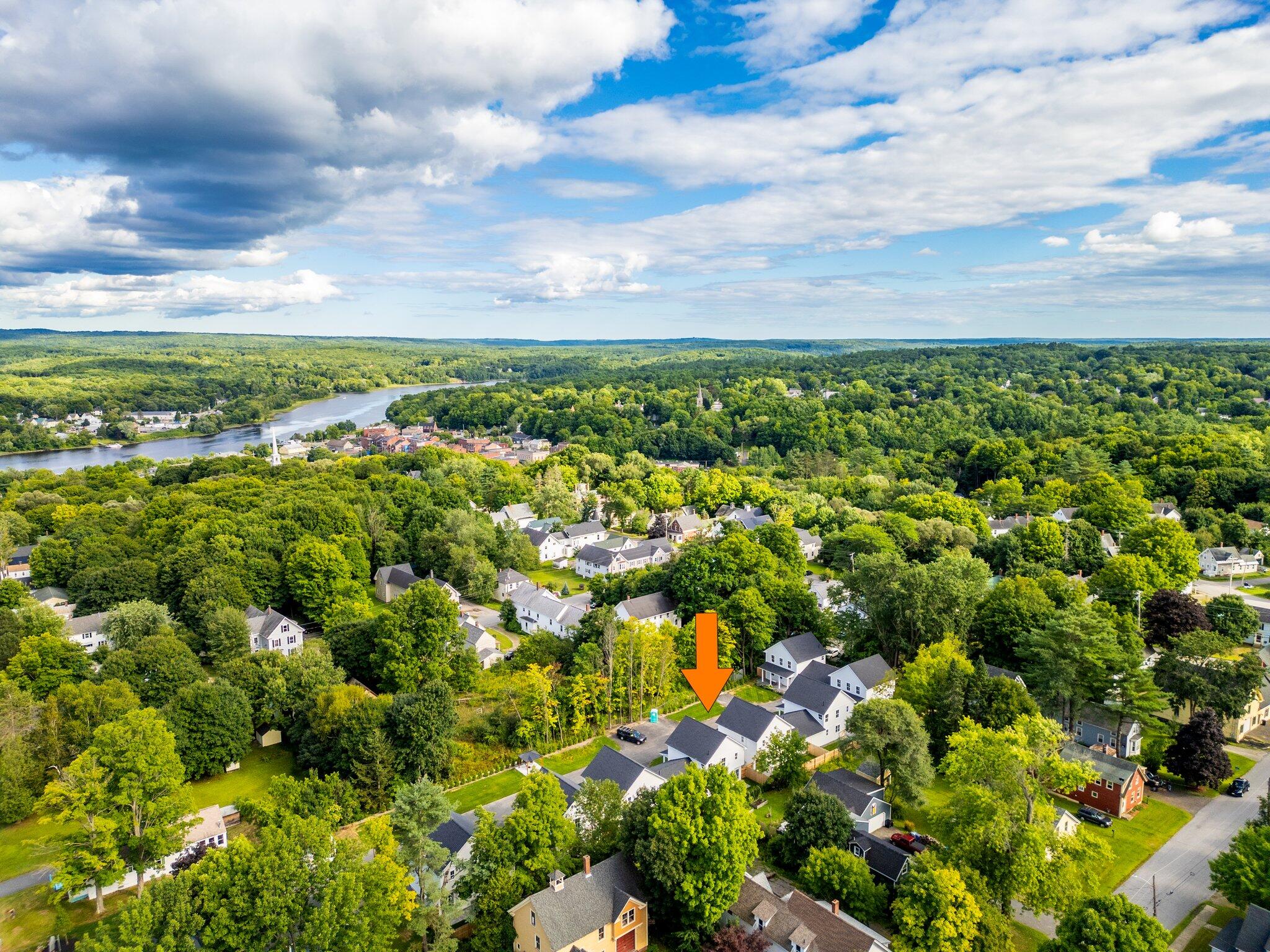 29 Magnolia Lane Gardiner ME 04345