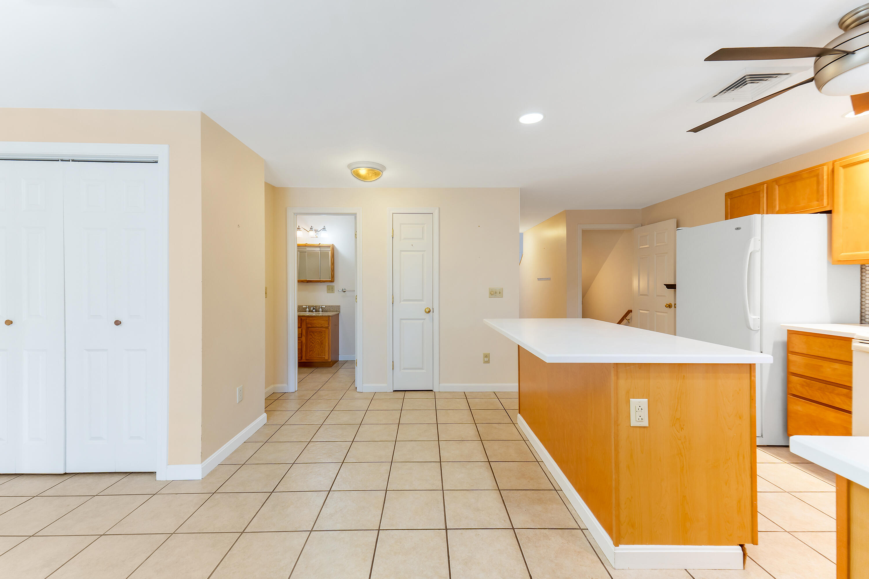 10 Ledges Court Lewiston ME 04240