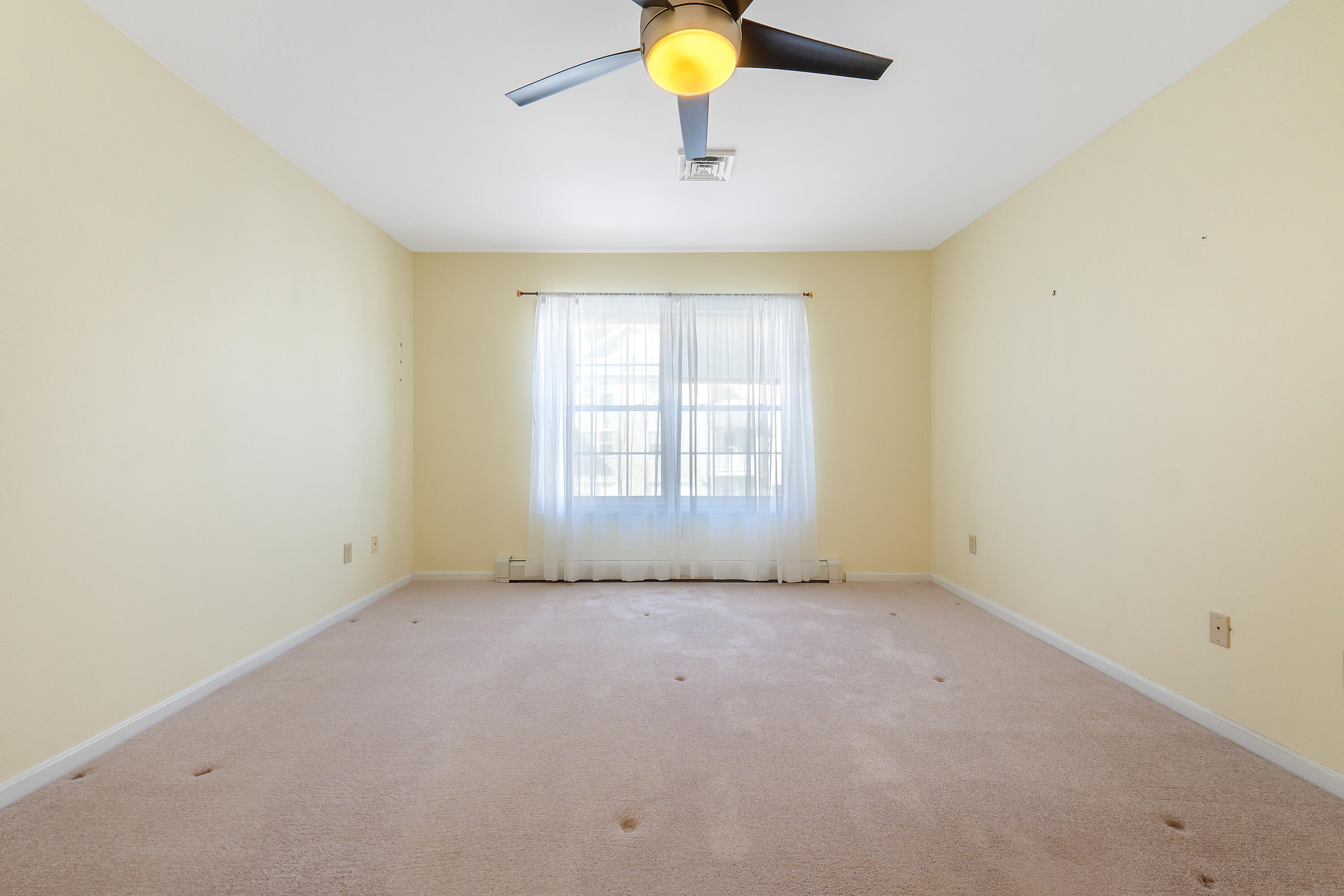 10 Ledges Court Lewiston ME 04240